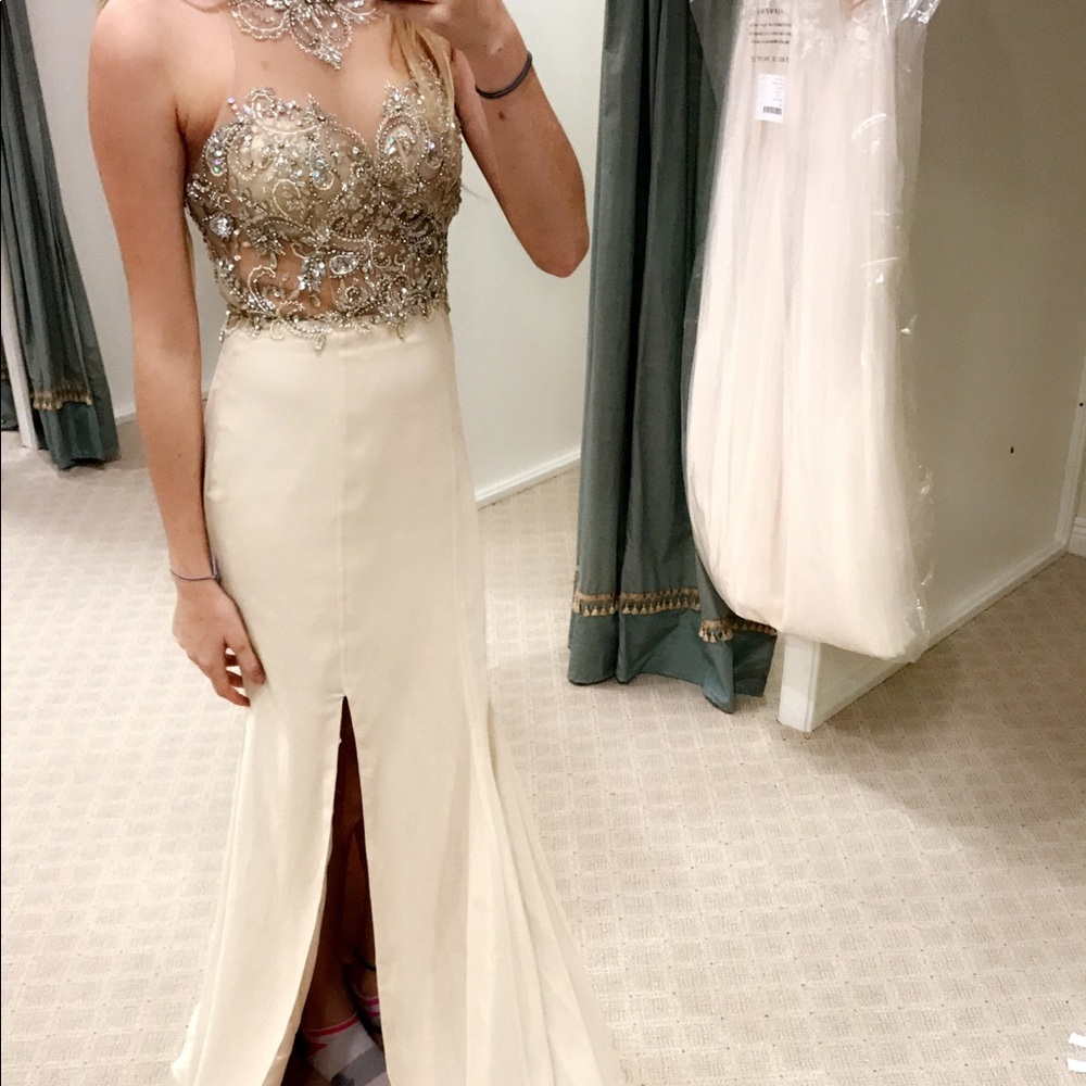 Champagne prom dress
